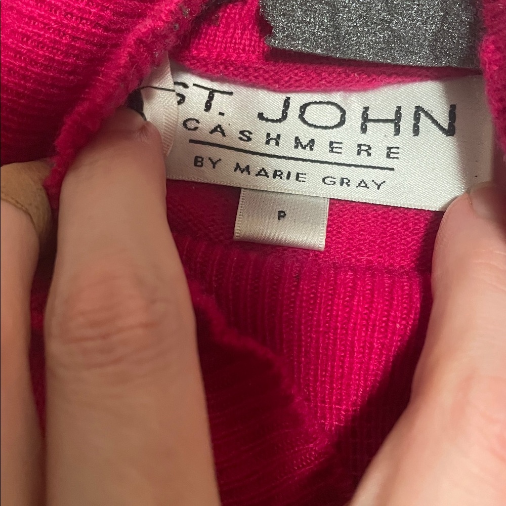 St. John Cashmere Fox Fur Trim knit sweater set cardigan & tank top mock neck - Picture 4 of 17